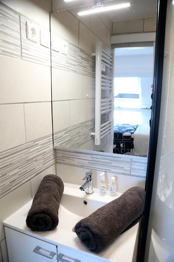 Jupiter Appartement Saint-Quentin  Buitenkant foto